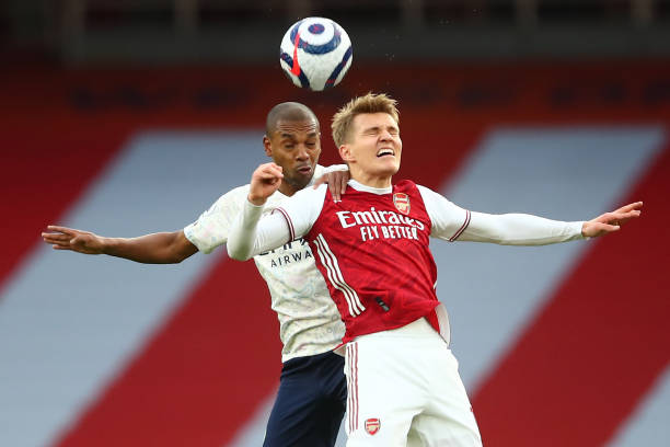 球队有足够 球队有足够